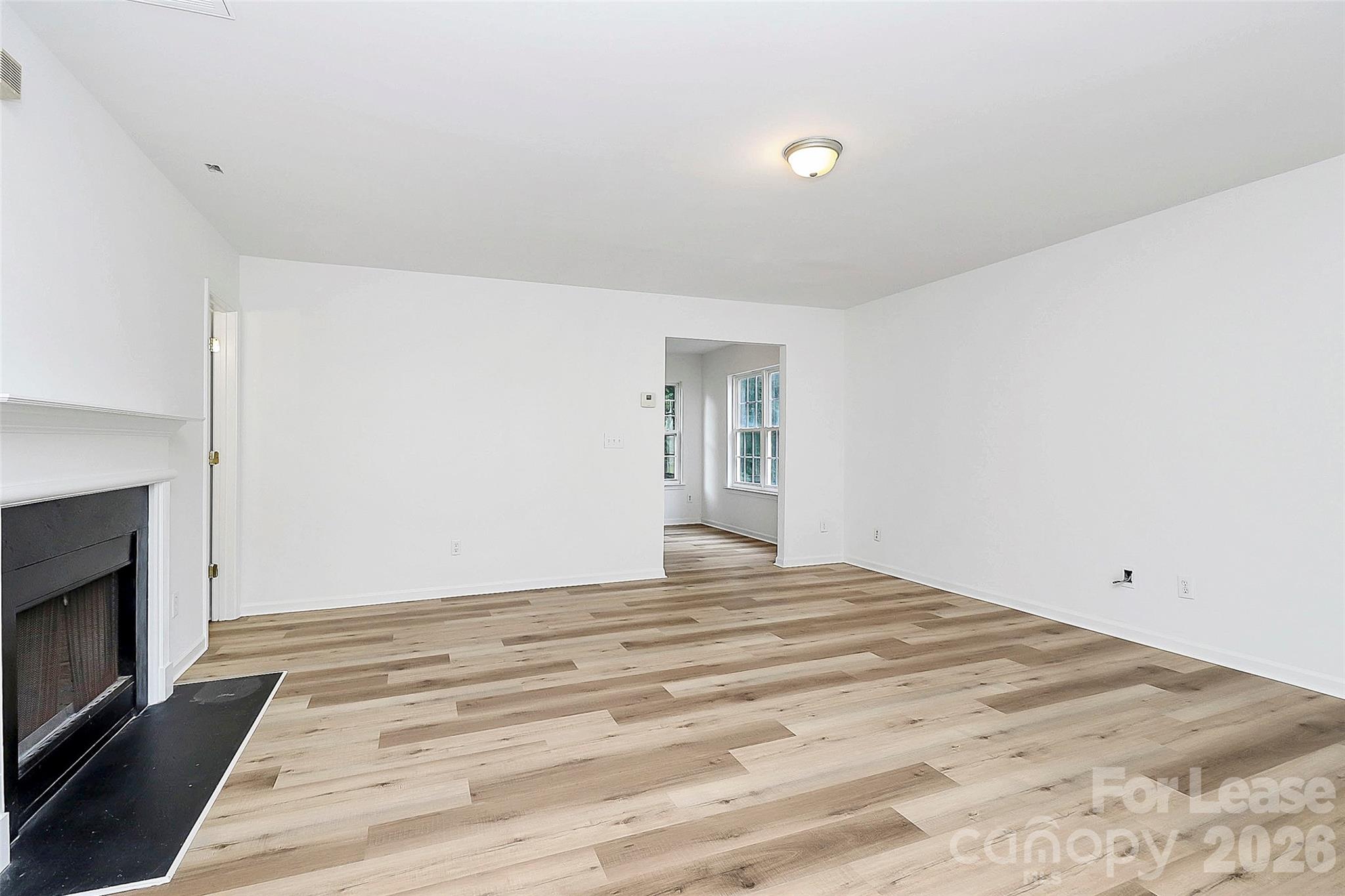 1215 Mcallister Drive Charlotte NC 28216