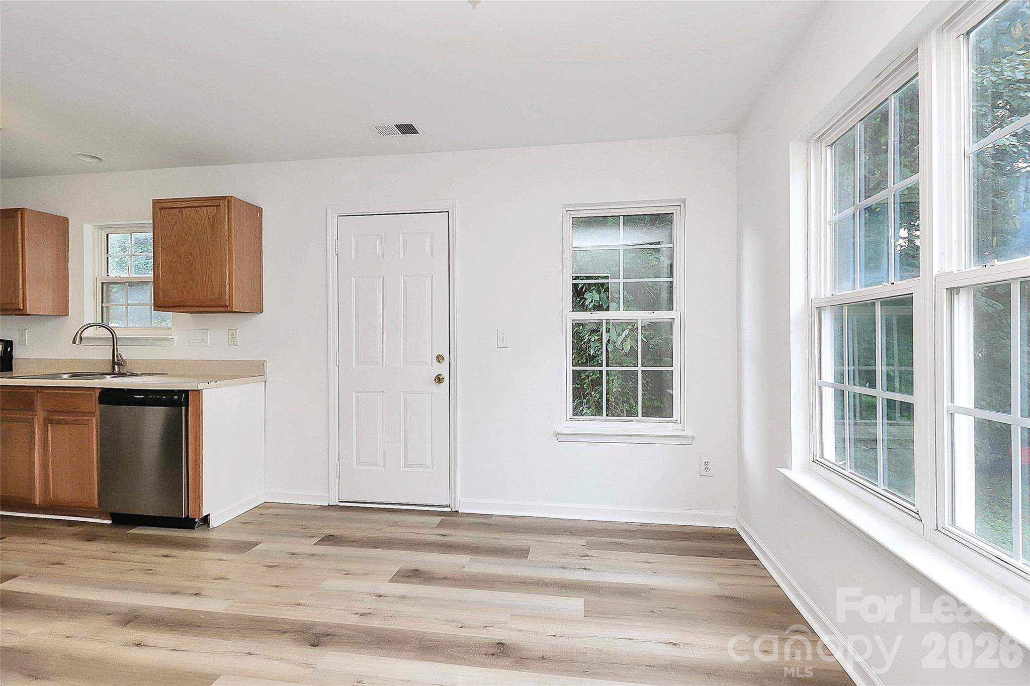 1215 Mcallister Drive Charlotte NC 28216