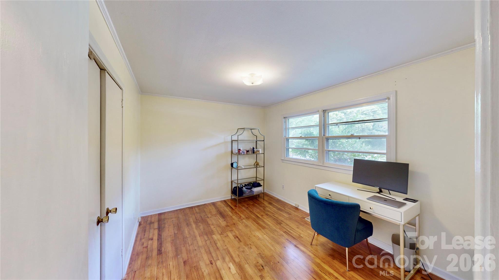 1136 E Woodlawn Road Charlotte NC 28209
