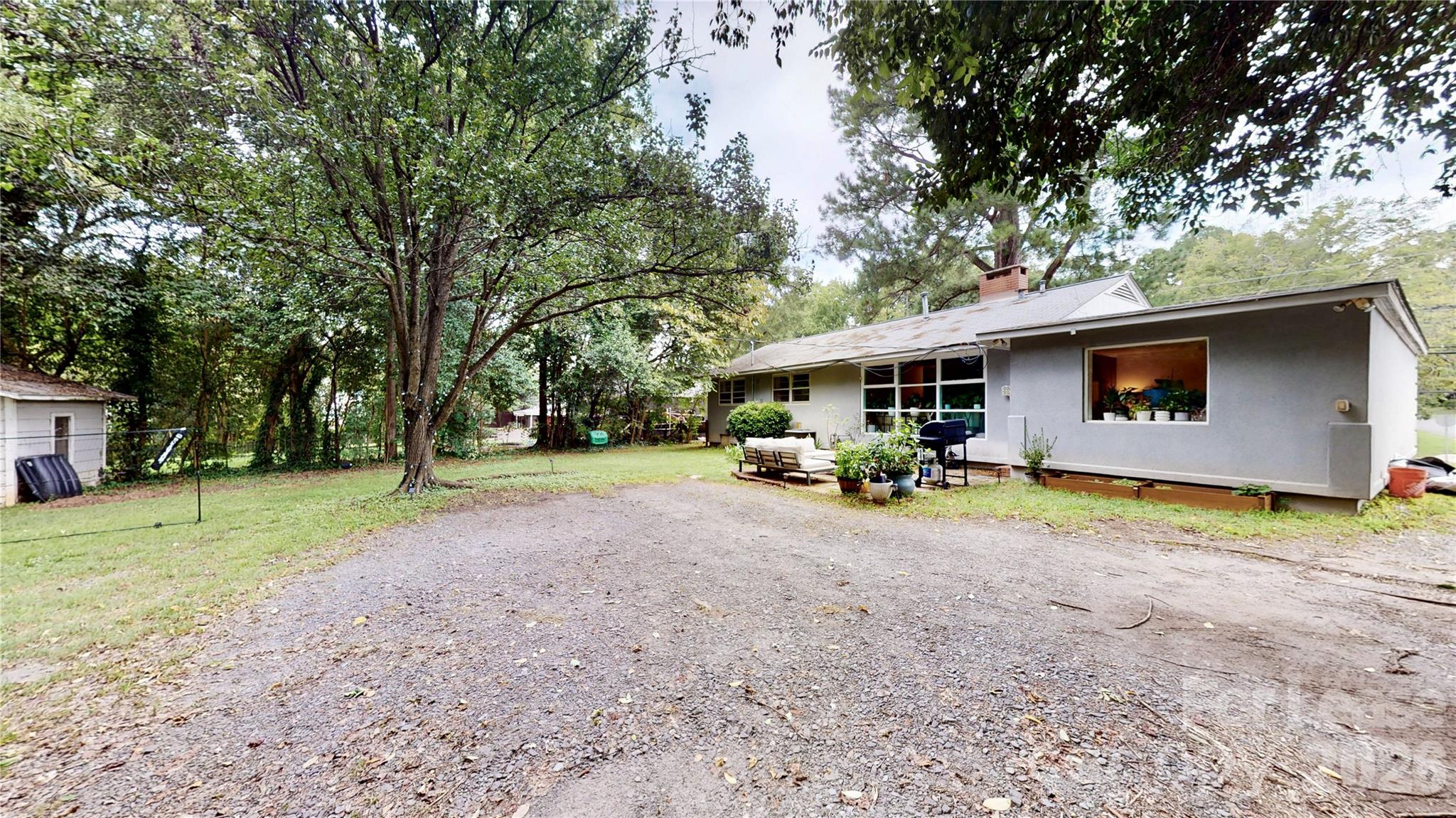1136 E Woodlawn Road Charlotte NC 28209