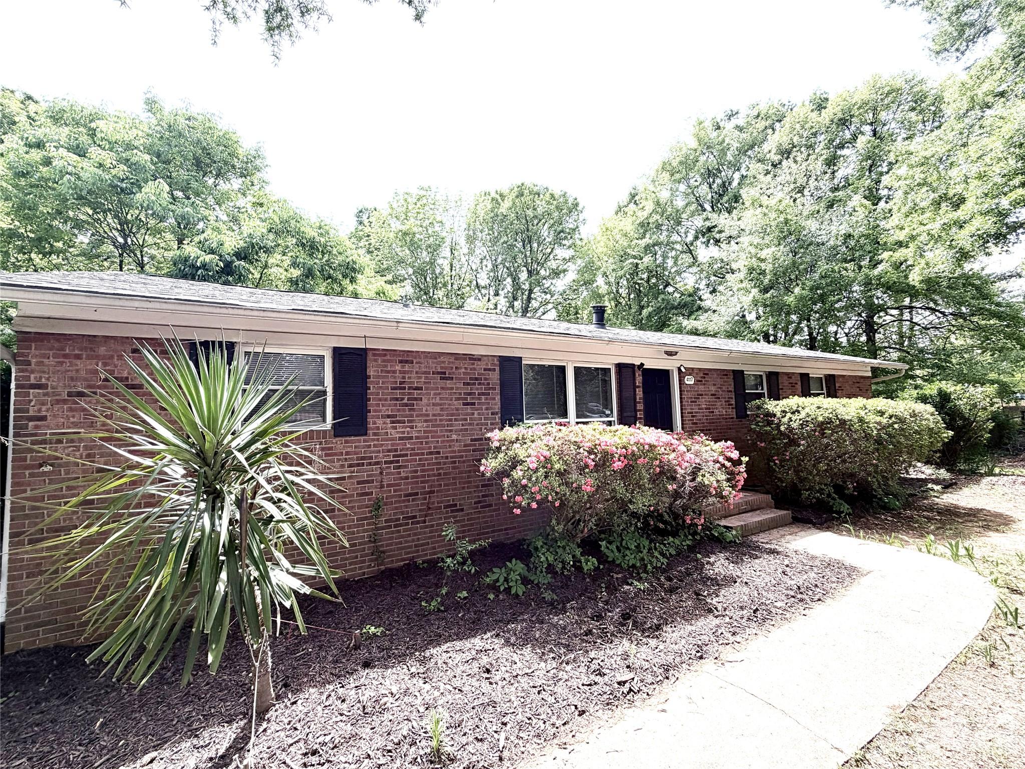 4117 David Cox Road Charlotte NC 28269