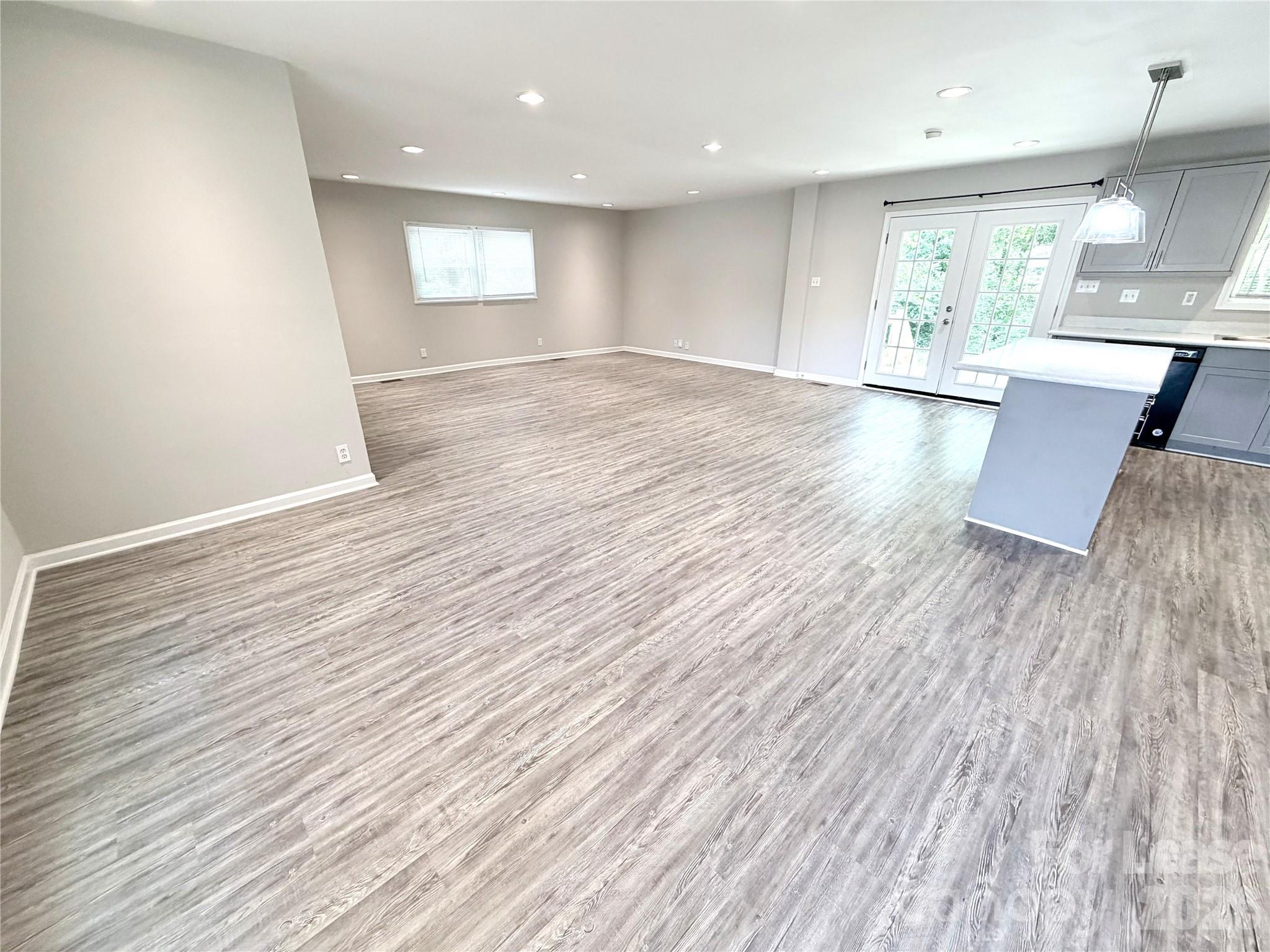 4117 David Cox Road Charlotte NC 28269