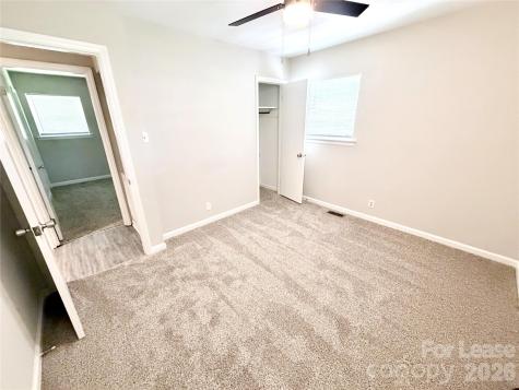 4117 David Cox Road Charlotte NC 28269