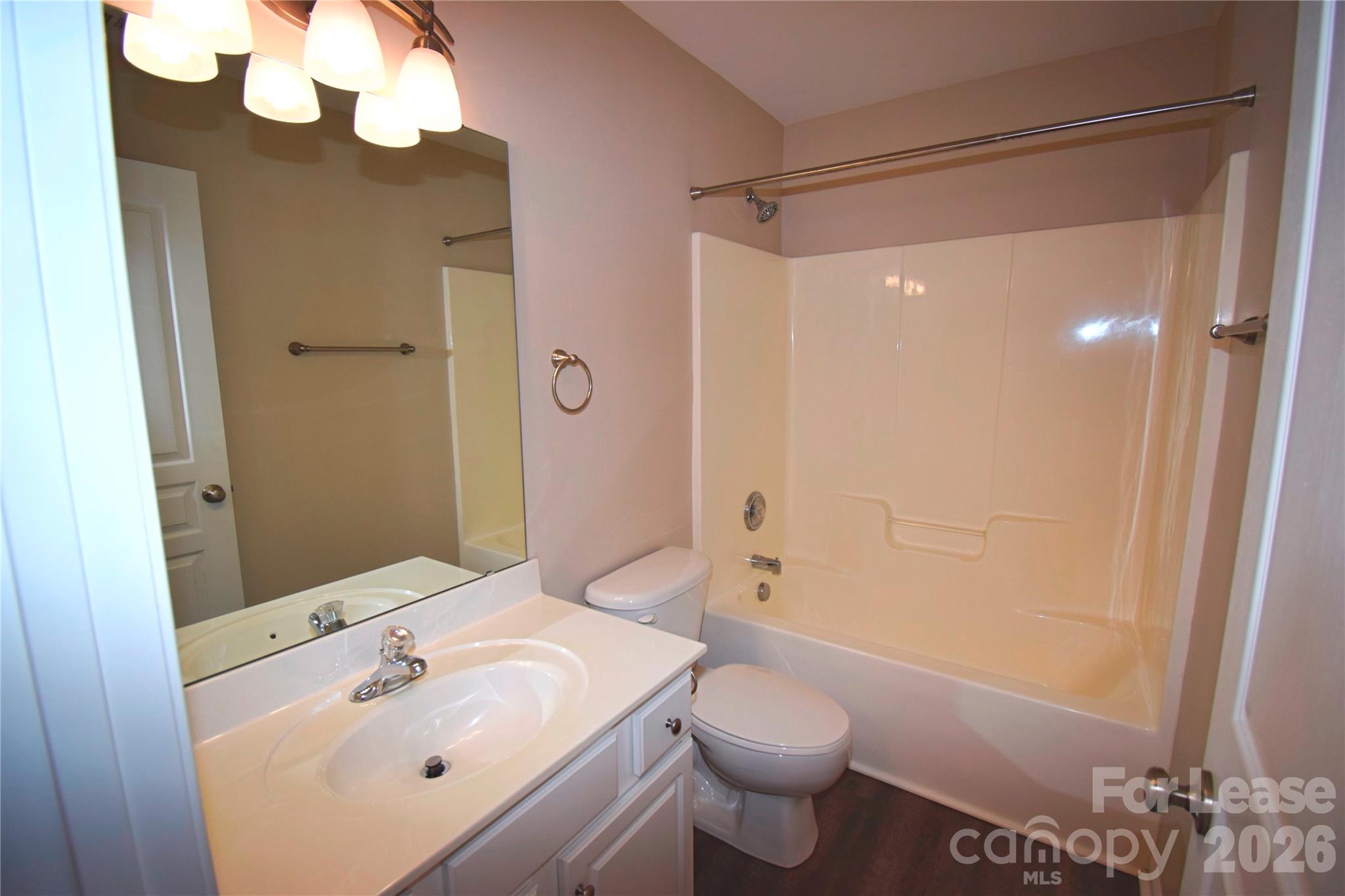 1077 Woodglen Lane Matthews NC 28104