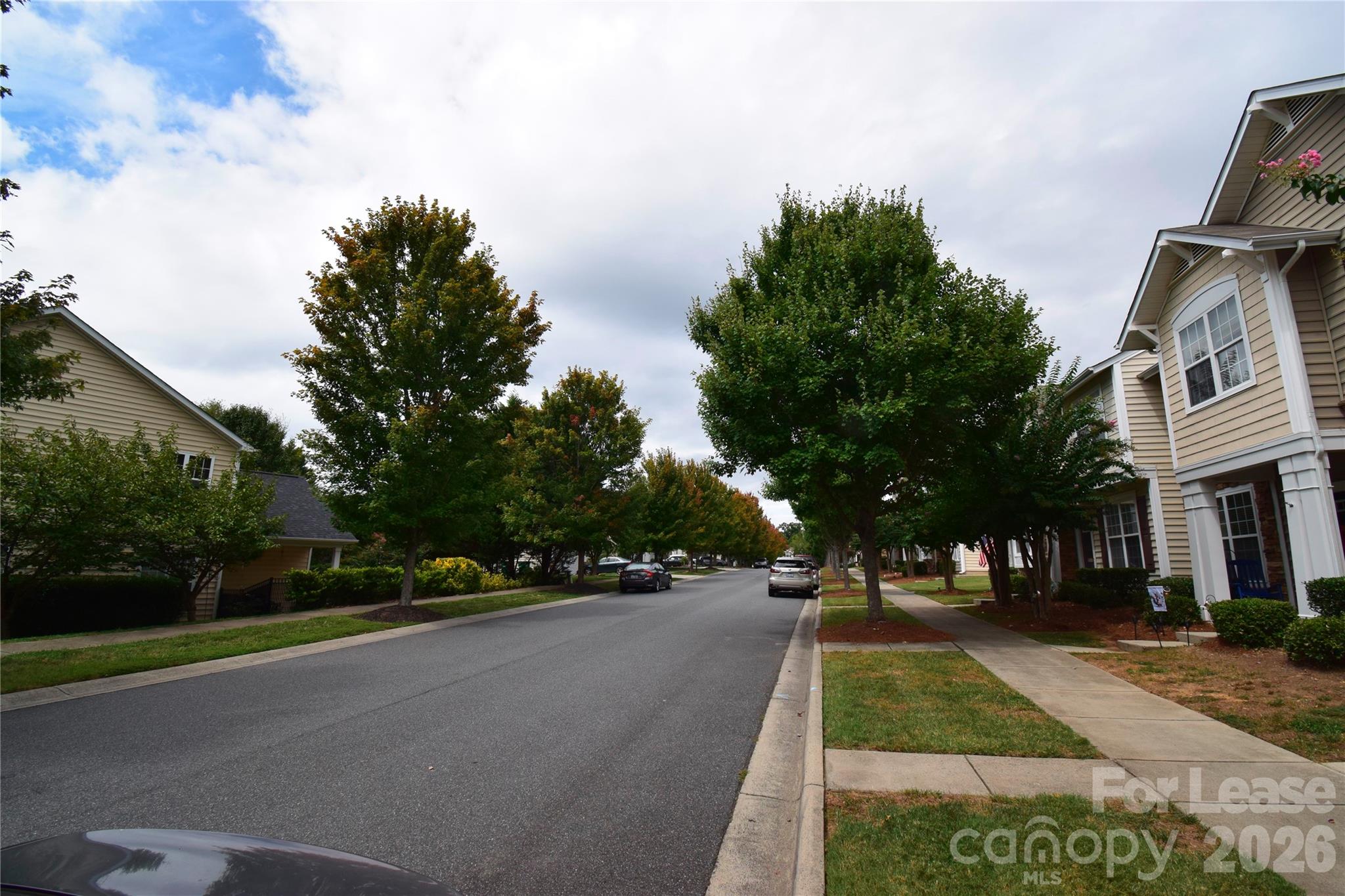 1077 Woodglen Lane Matthews NC 28104