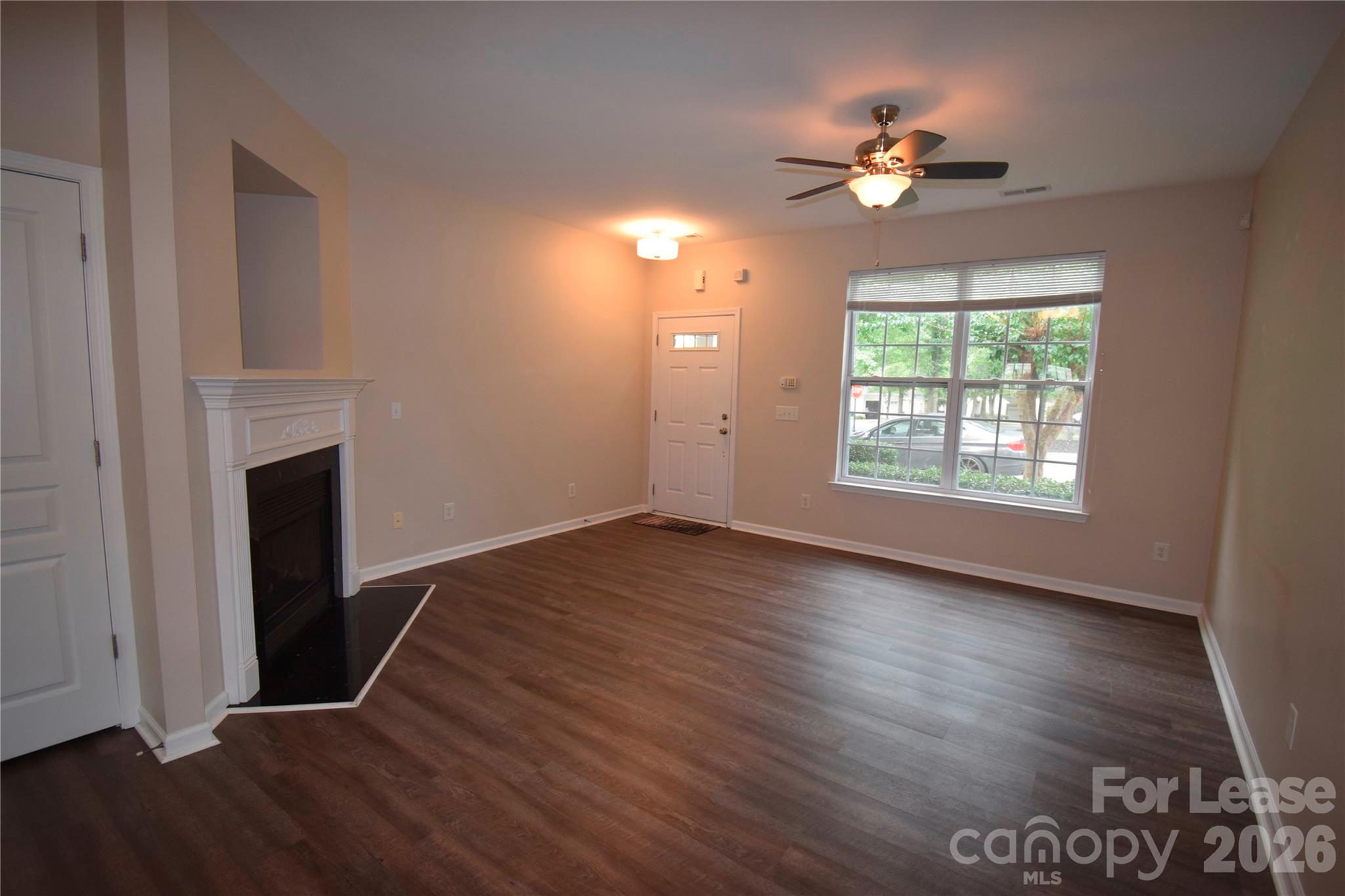 1077 Woodglen Lane Matthews NC 28104