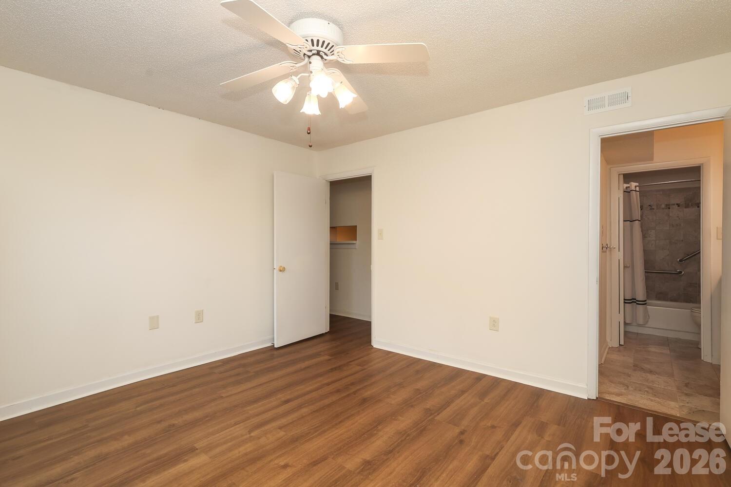 4912 Sardis Road Charlotte NC 28270