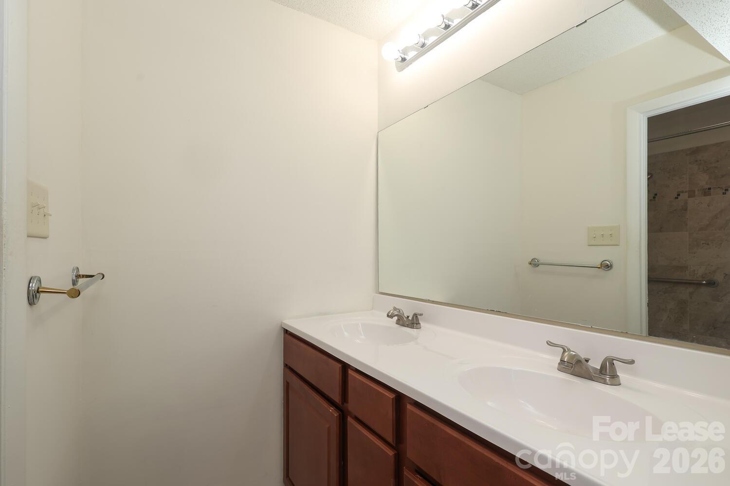 4912 Sardis Road Charlotte NC 28270