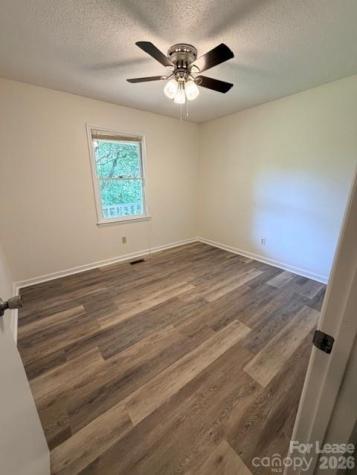 422 Greenlea Circle Taylorsville NC 28681