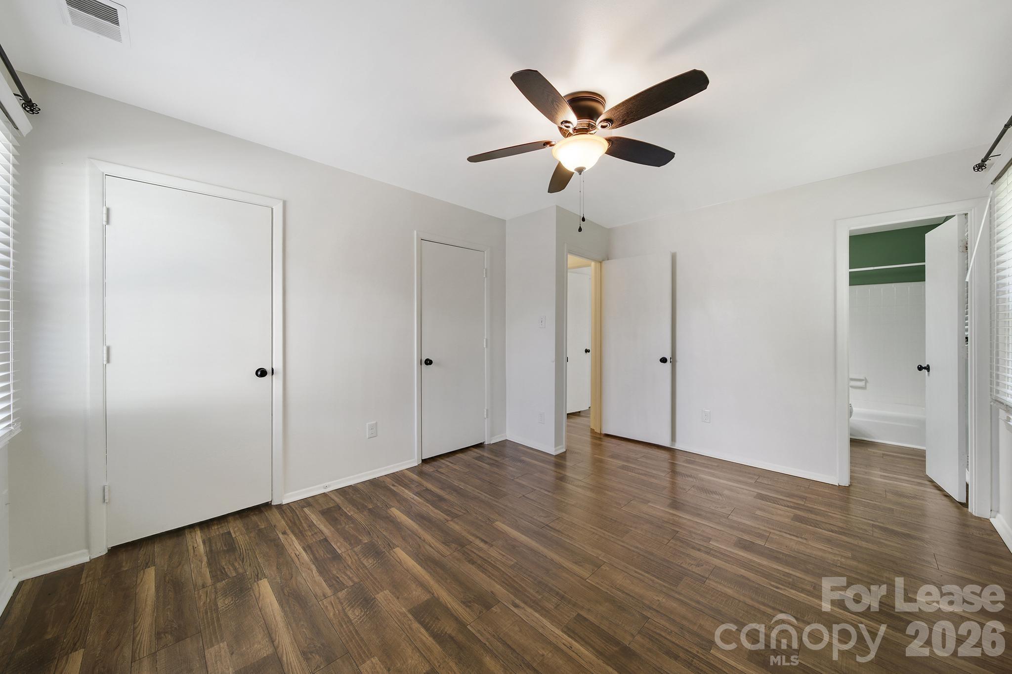 1424 Standish Place Charlotte NC 28216