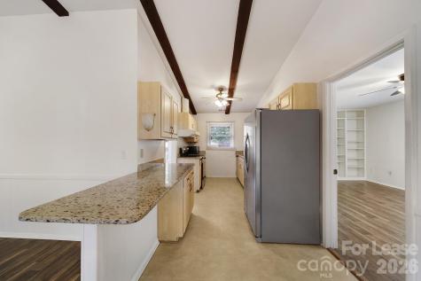 1424 Standish Place Charlotte NC 28216