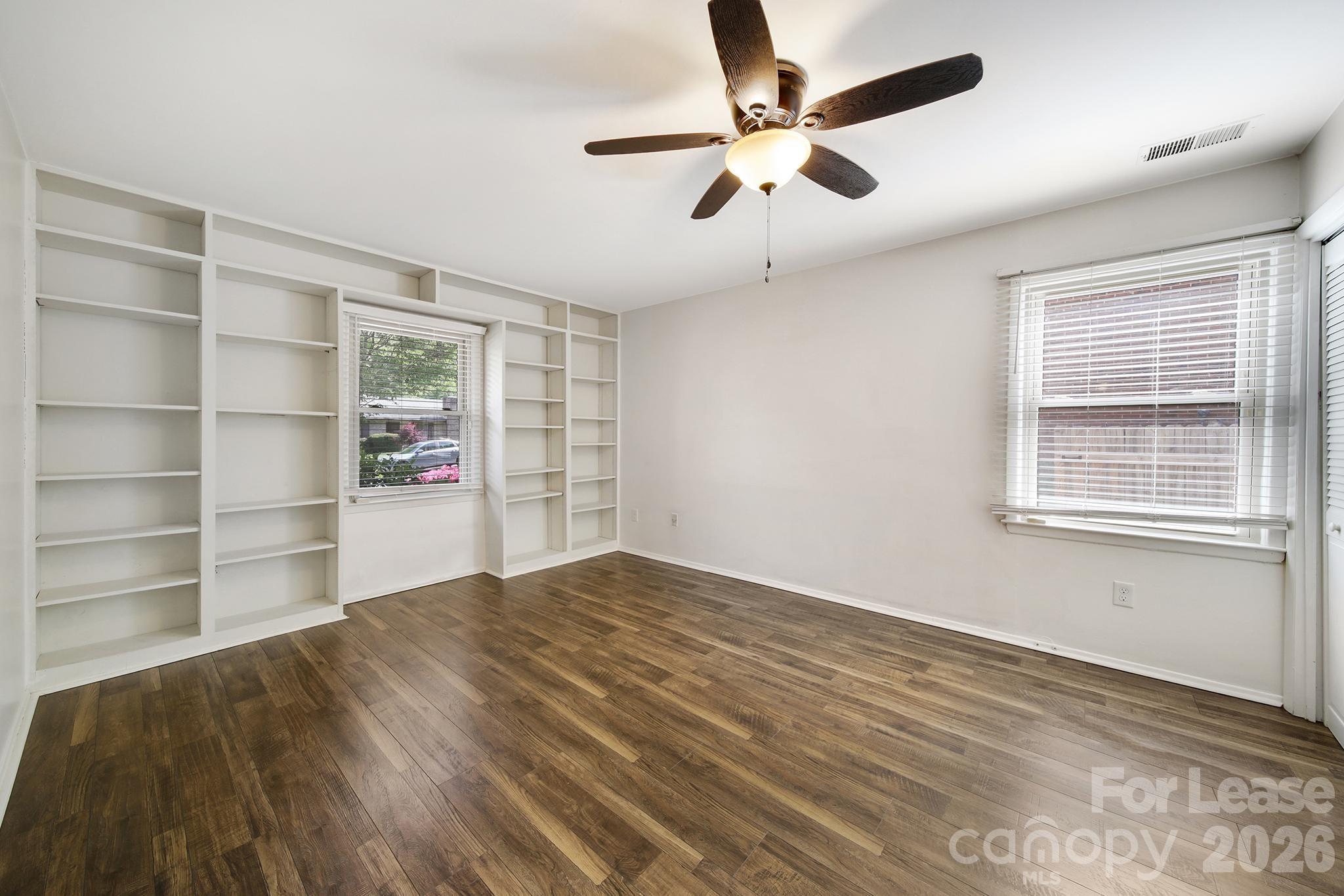 1424 Standish Place Charlotte NC 28216