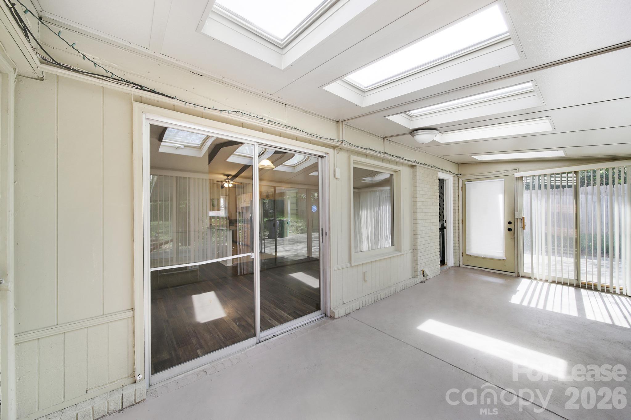 1424 Standish Place Charlotte NC 28216