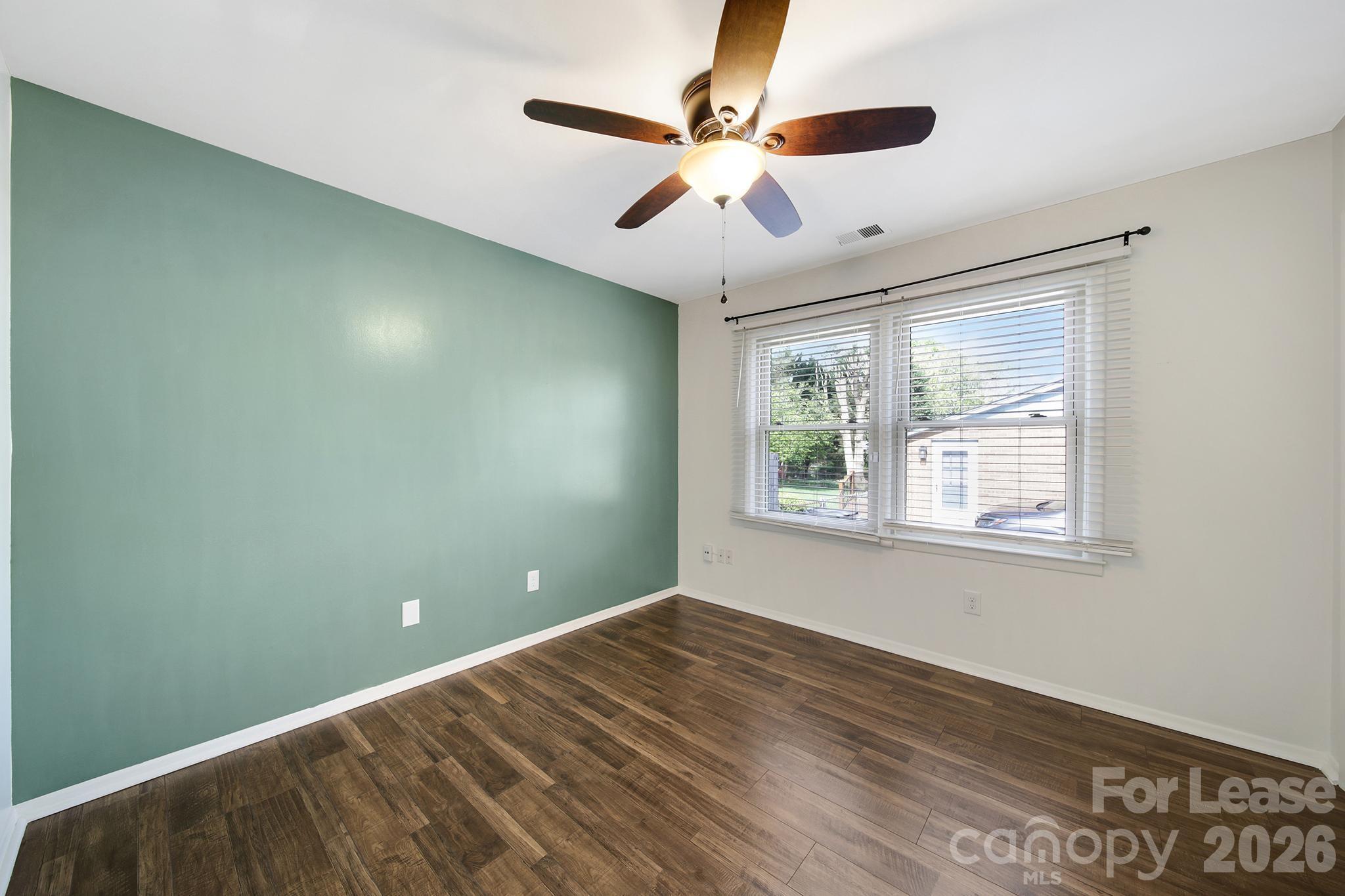 1424 Standish Place Charlotte NC 28216