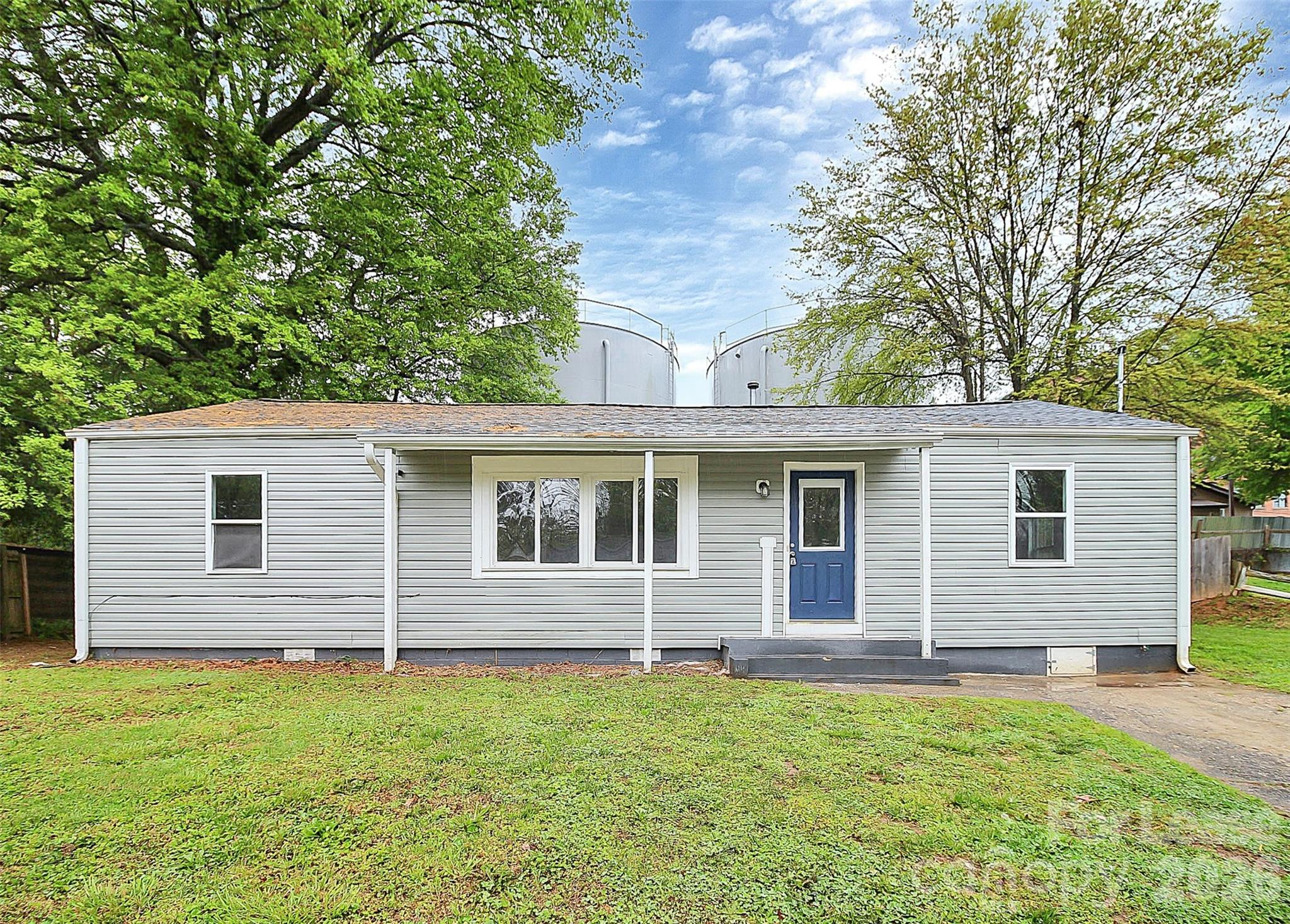315 S Ransom Street Gastonia NC 28052