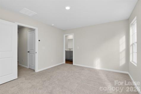 10032 Greystar Road Charlotte NC 28213