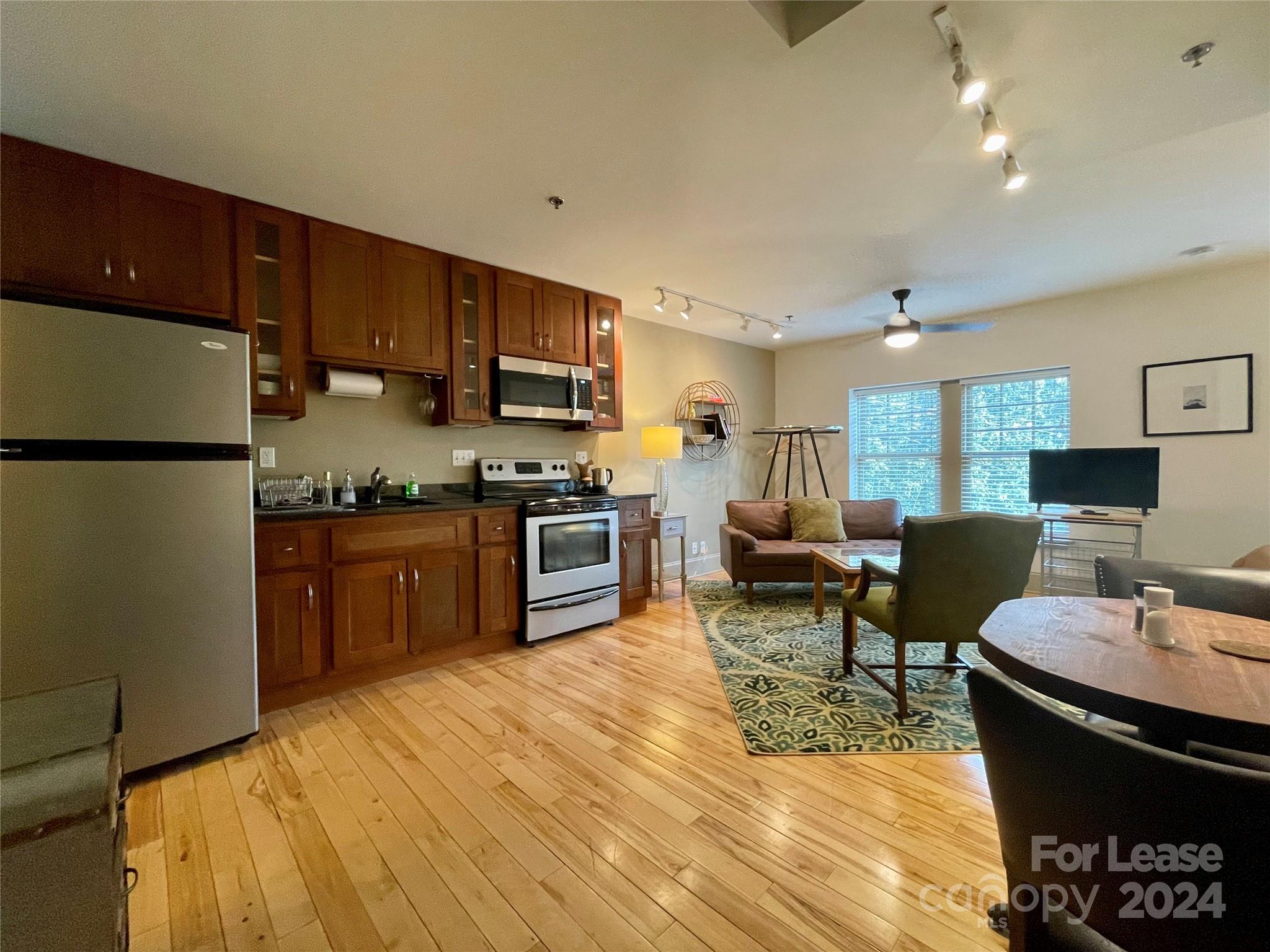 5 W Walnut Street Asheville NC 28801