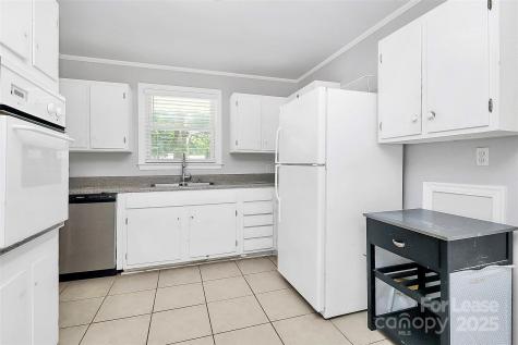 228 Seneca Place Charlotte NC 28210