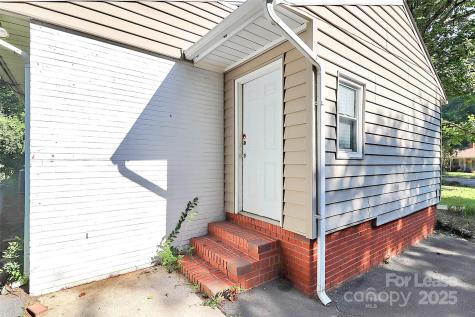 228 Seneca Place Charlotte NC 28210