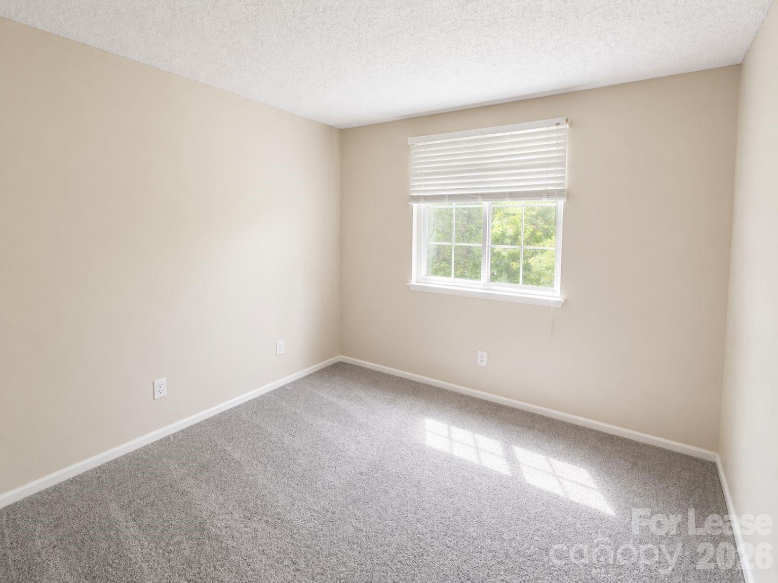 9456 Lexington Circle Charlotte NC 28213