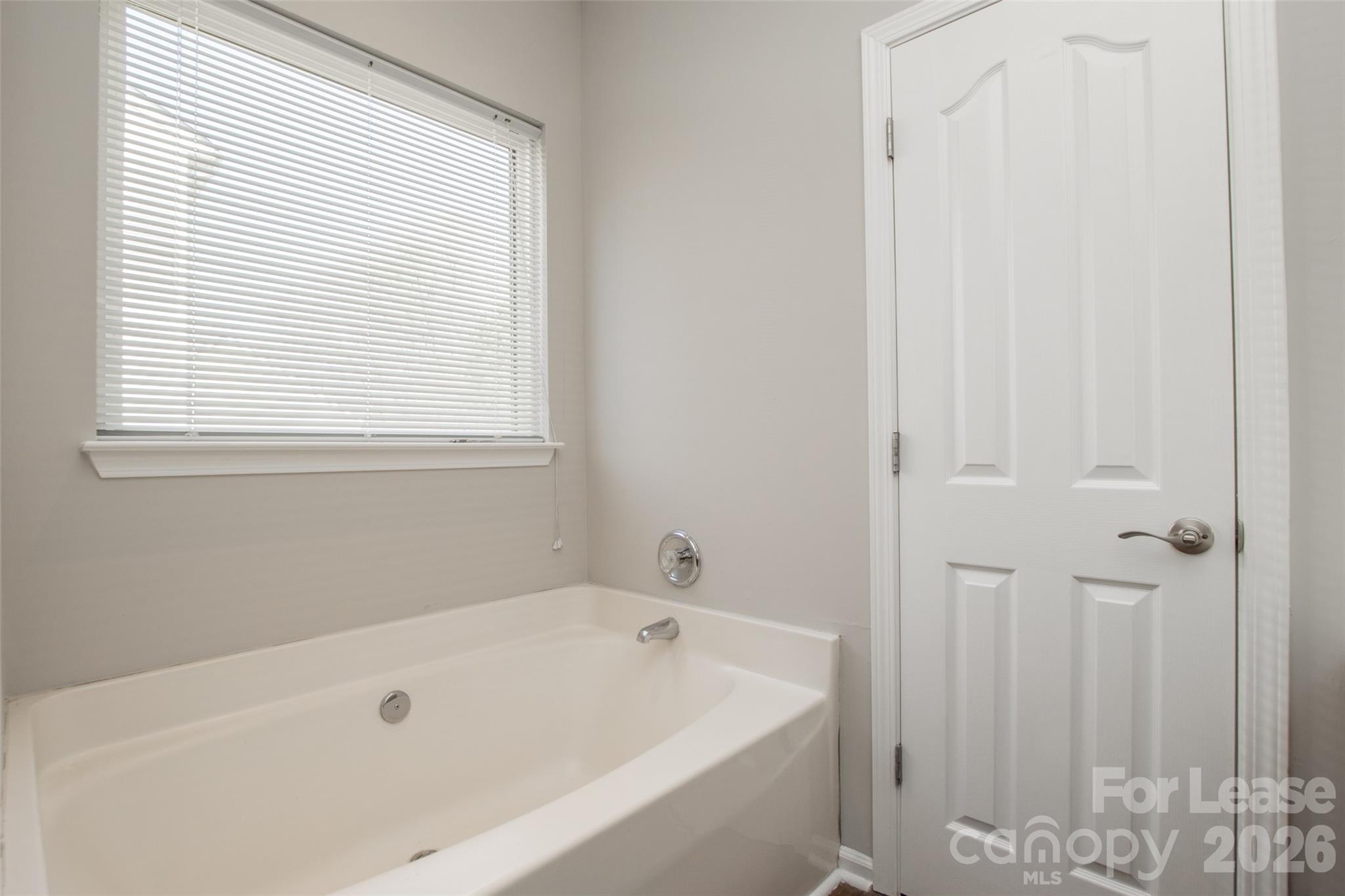 4018 Far West Drive Charlotte NC 28269