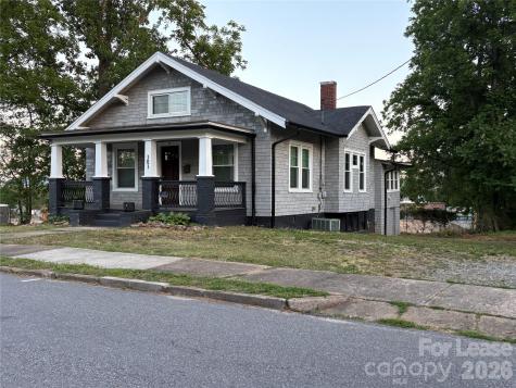 303 Bouchelle Street Morganton NC 28655