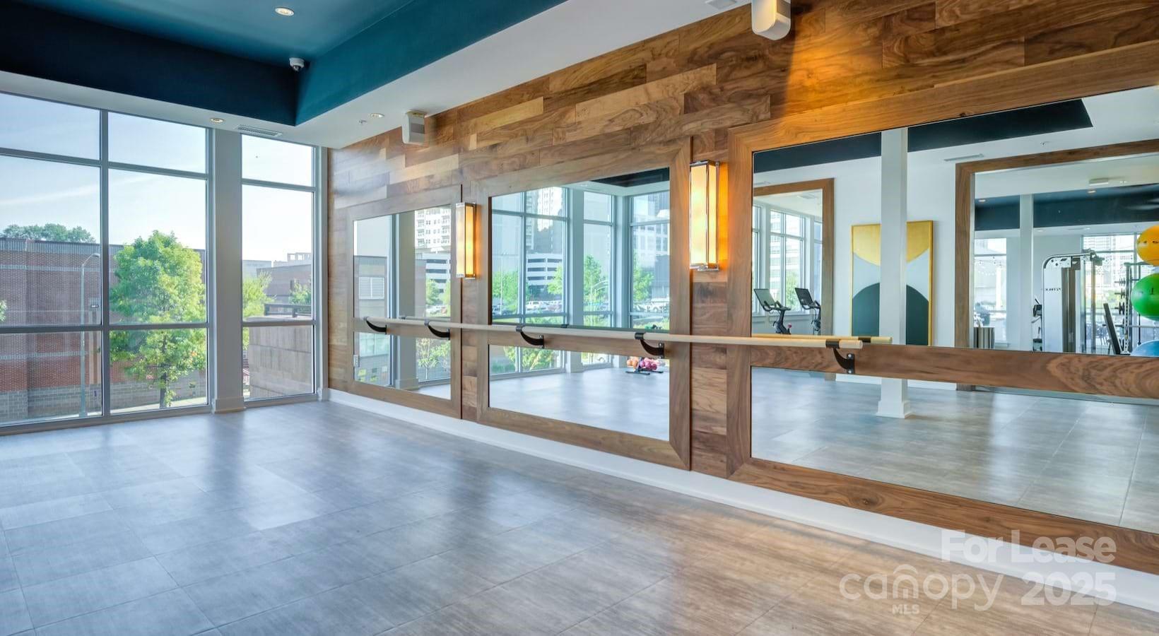 650 E Brooklyn Village Avenue Charlotte NC 28202