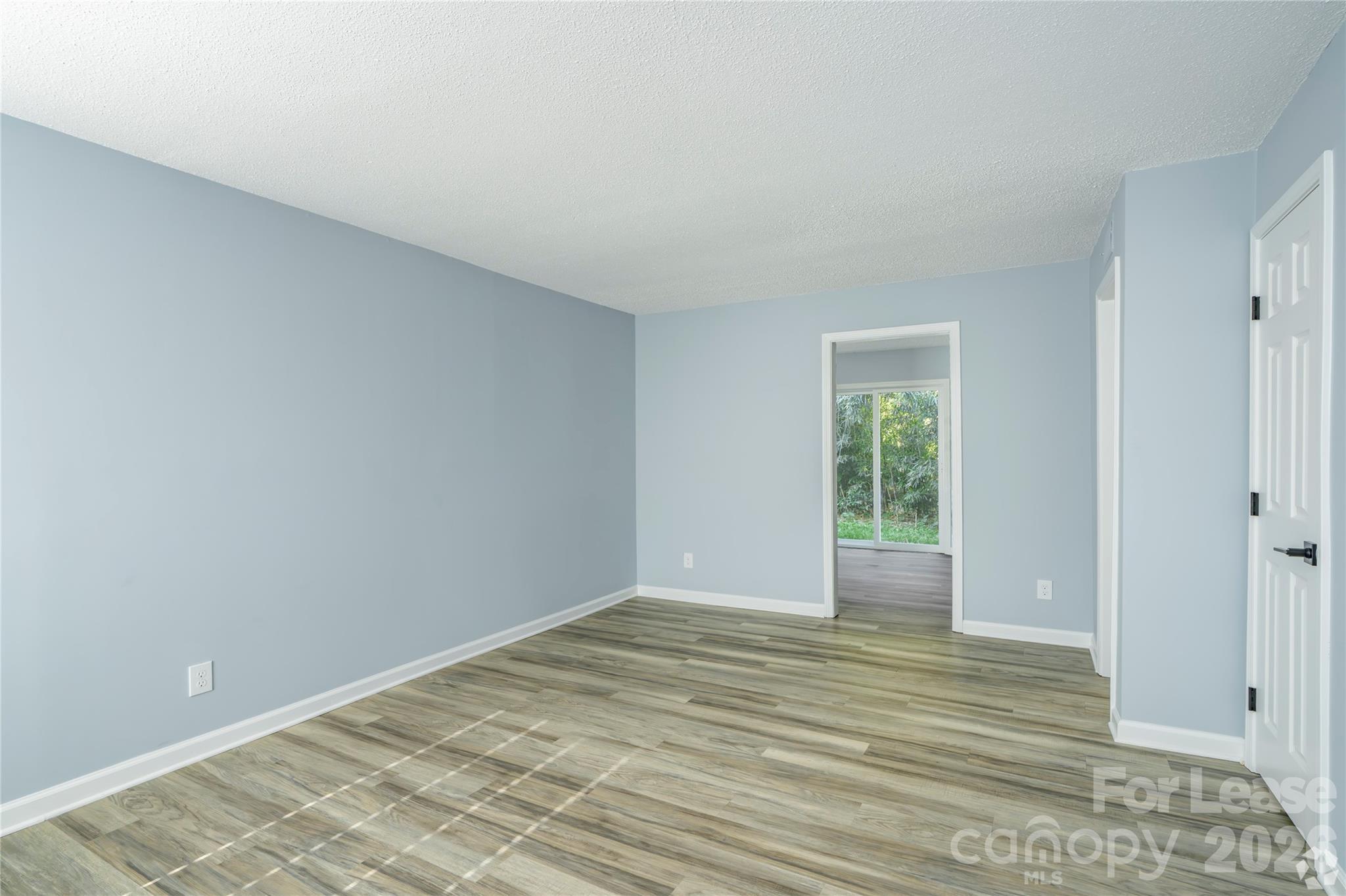 300 E Charlotte Avenue Mount Holly NC 28120