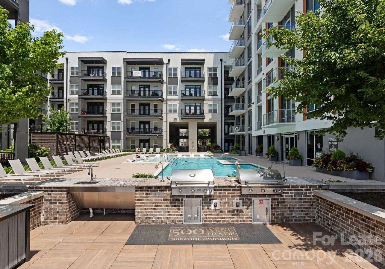 500 W Trade Street Charlotte NC 28202