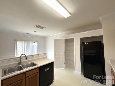 2807 Forest Grove Court Charlotte NC 28269