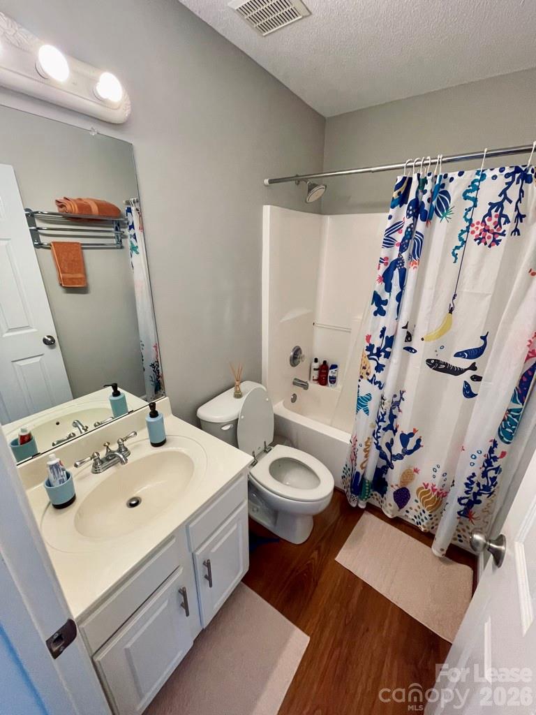 8049 Stoneham Court Matthews NC 28105