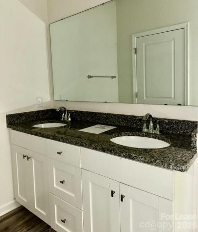 248 Mills Avenue Troutman NC 28166