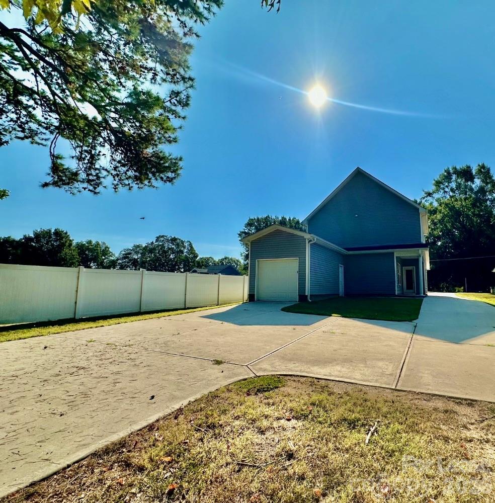 248 Mills Avenue Troutman NC 28166