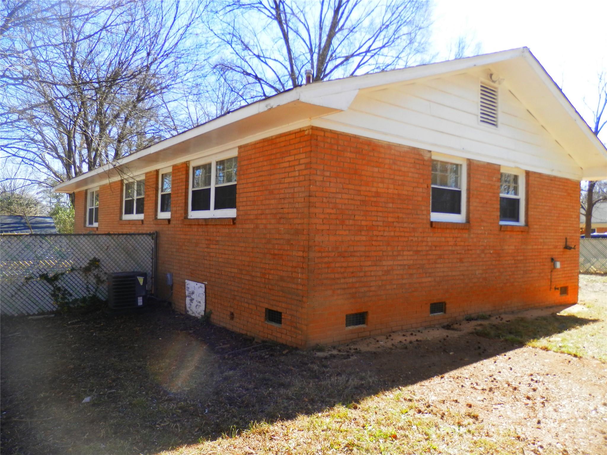 815 Echo Glen Road Charlotte NC 28213