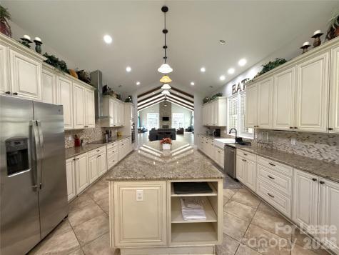 13931 Thompson Road Charlotte NC 28227