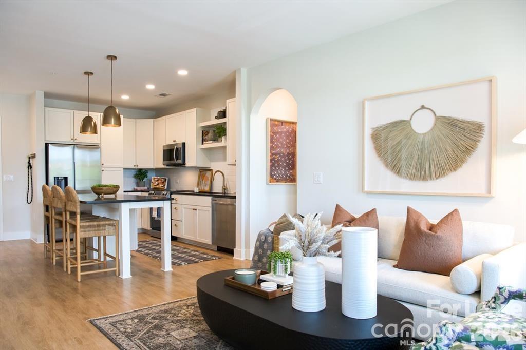 6010 Jasmine Lane Charlotte NC 28262