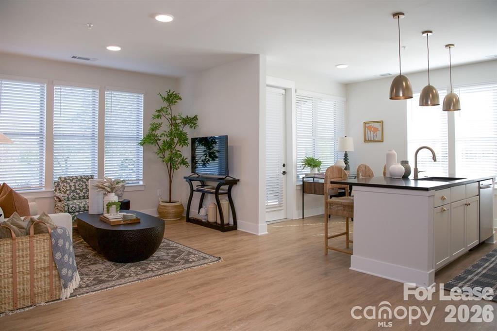 6010 Jasmine Lane Charlotte NC 28262