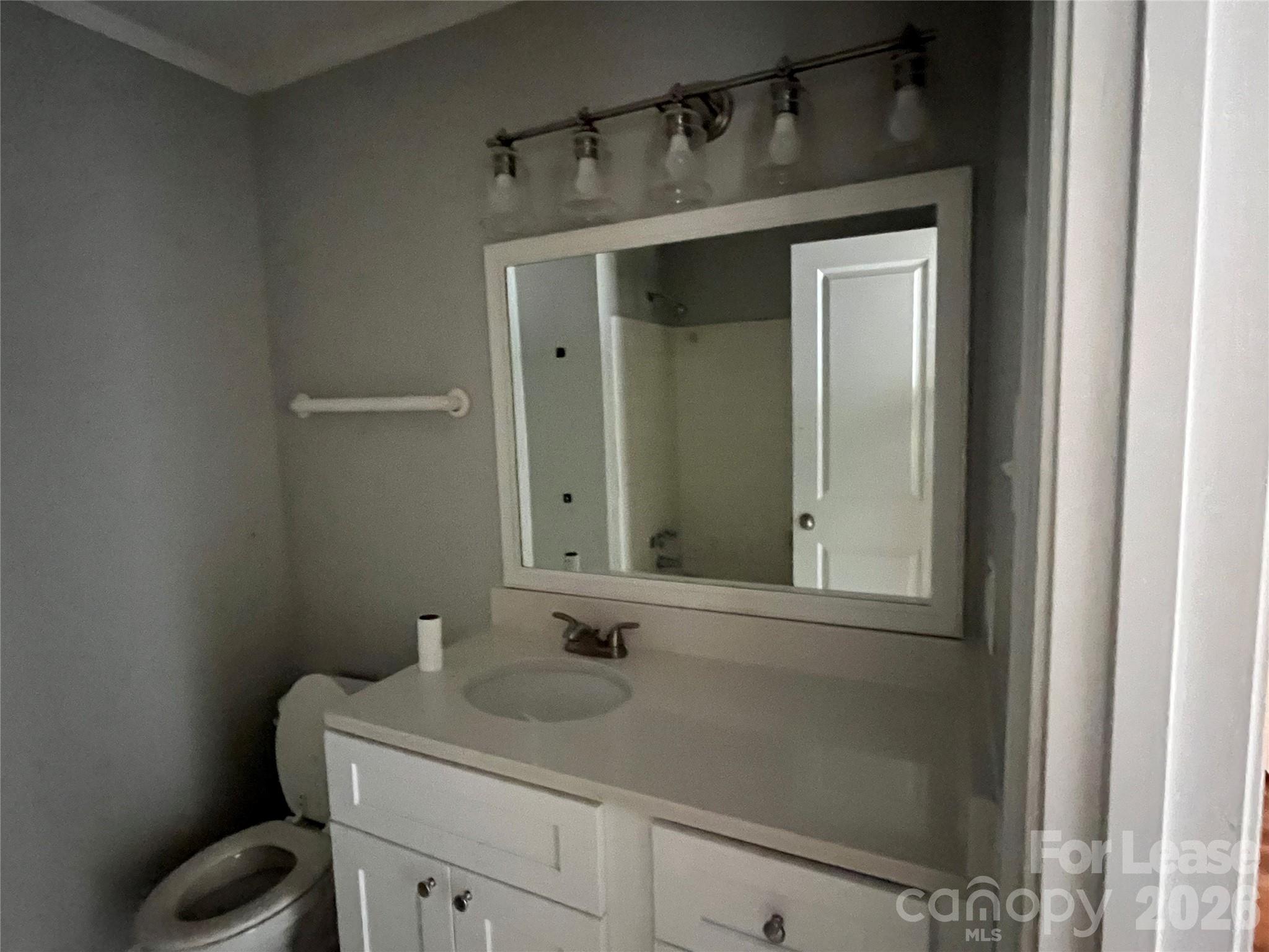 5221 Delivau Drive Charlotte NC 28215
