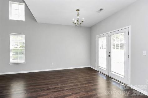 3731 Bullard Street Charlotte NC 28208