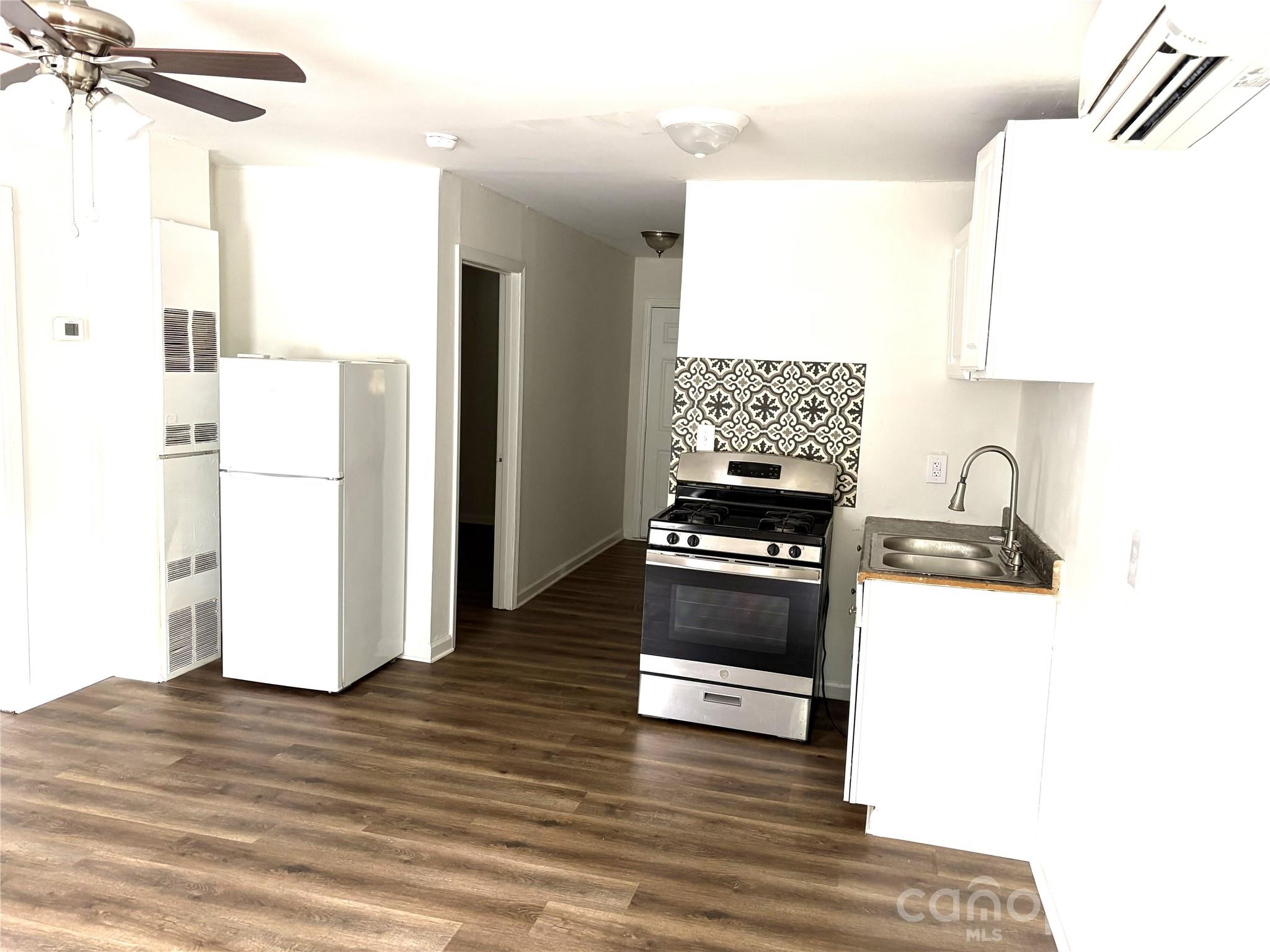 1009 Plymouth Street Gastonia NC 28054