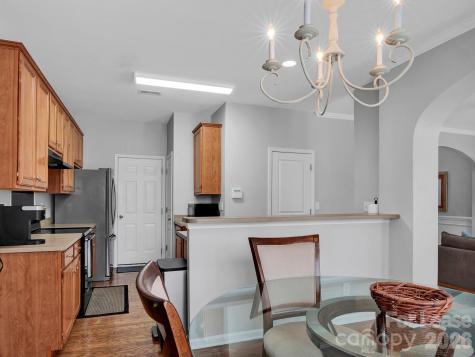 1401 Hammond Drive Matthews NC 28104