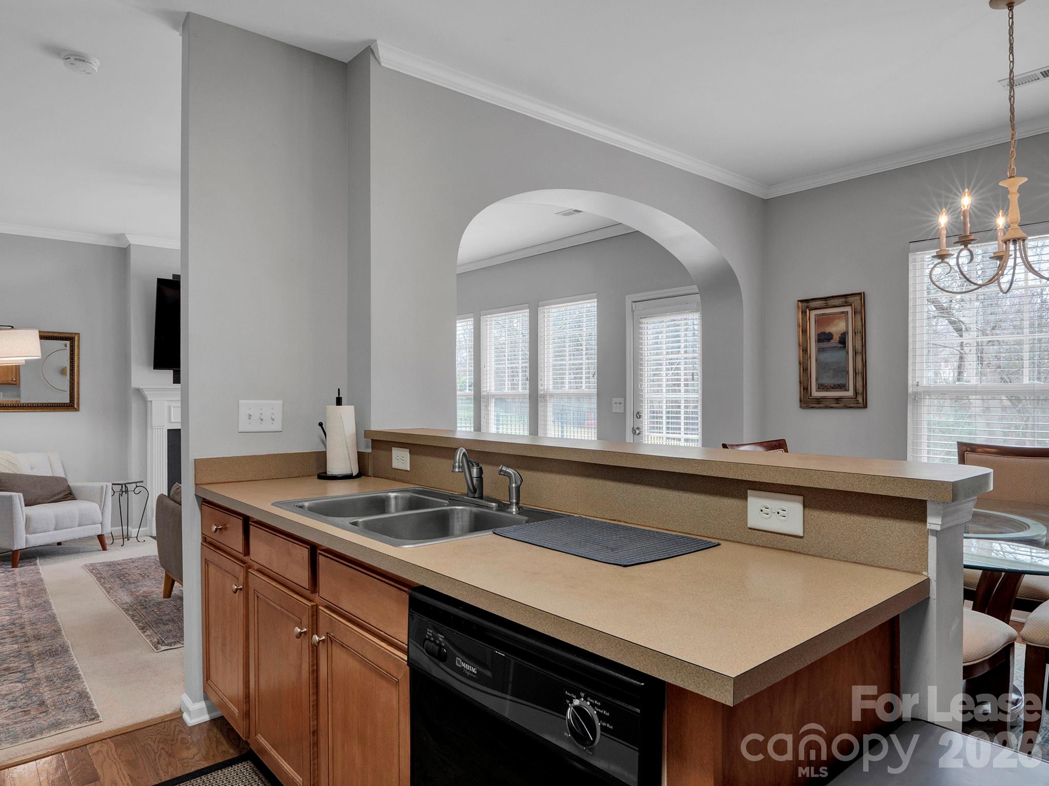 1401 Hammond Drive Matthews NC 28104
