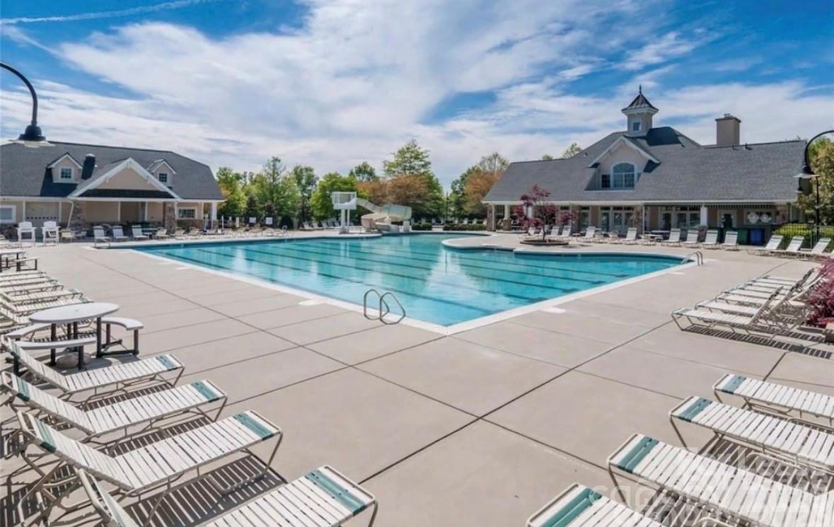 1401 Hammond Drive Matthews NC 28104