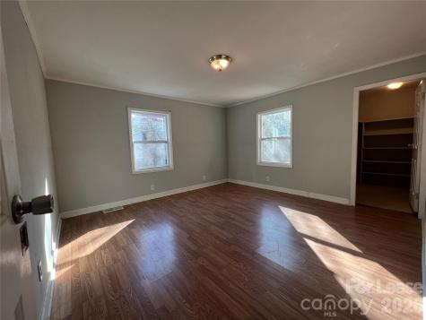 731 W Main Street Extension Lincolnton NC 28092