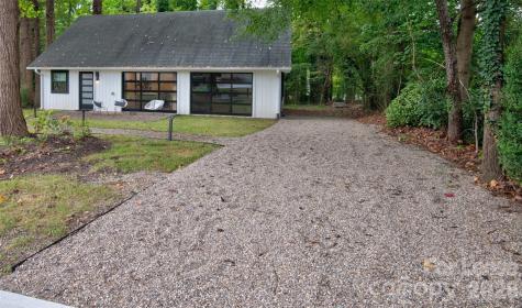 3945 Rockfern Road Charlotte NC 28217