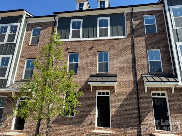 7044 Westrow Avenue Charlotte NC 28278
