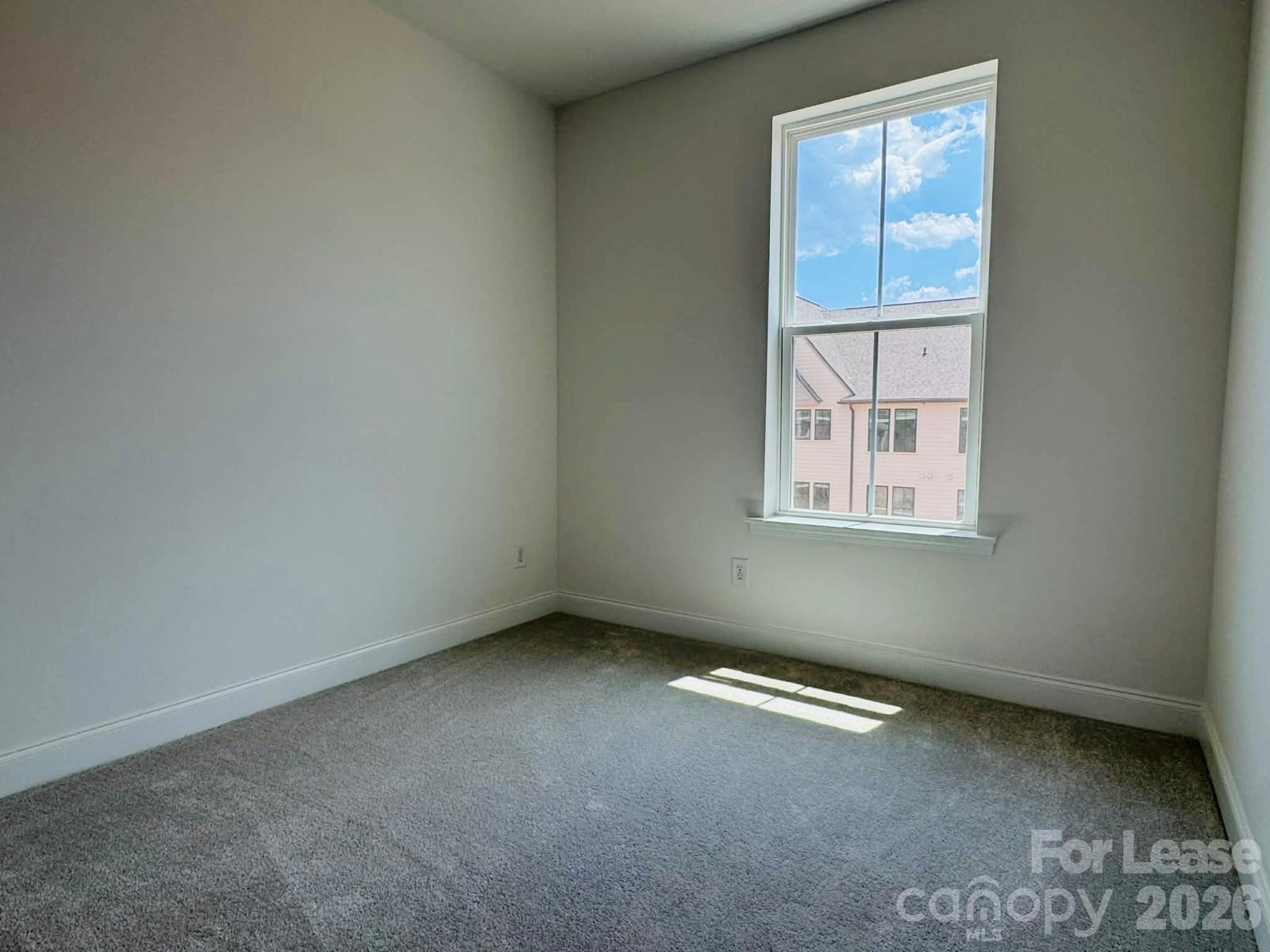 7044 Westrow Avenue Charlotte NC 28278