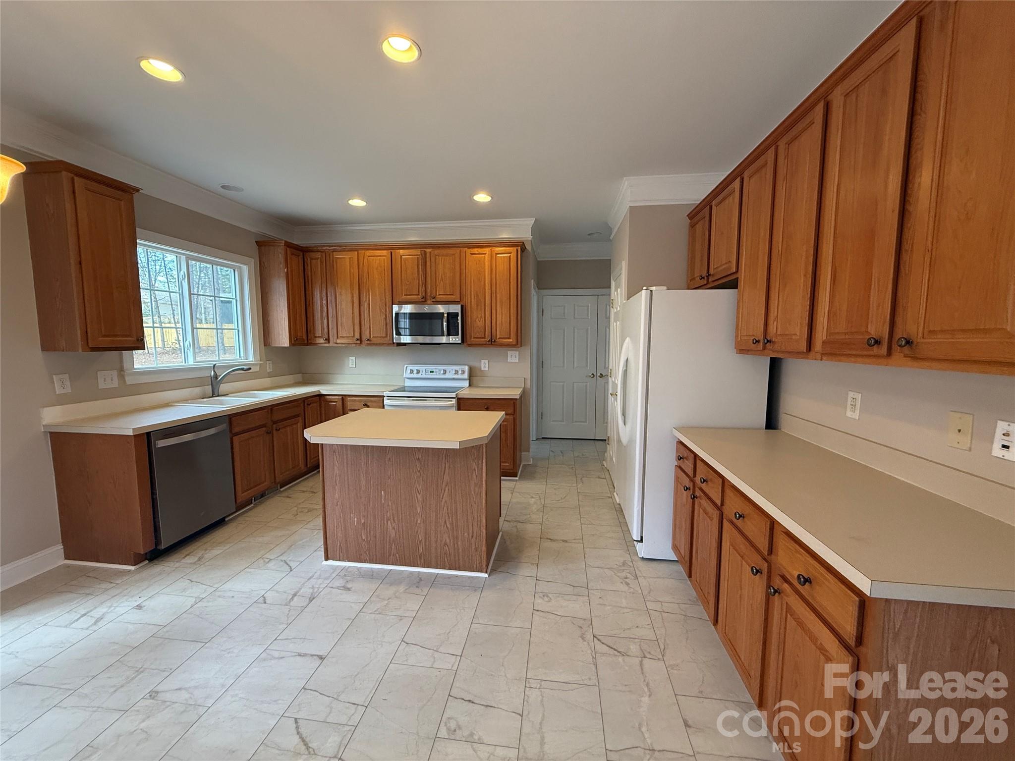 3993 Lake Shore Road S Denver NC 28037
