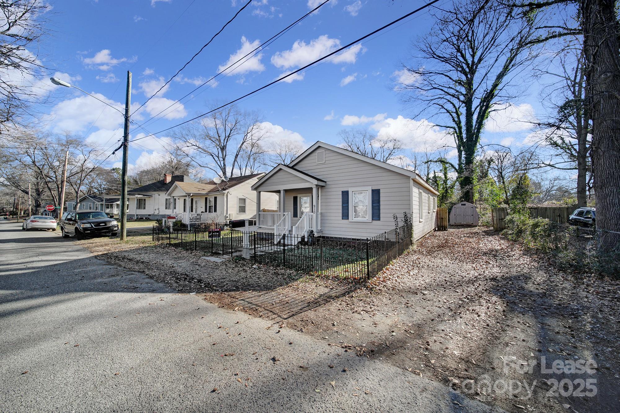 910 Gibbons Street Gastonia NC 28052