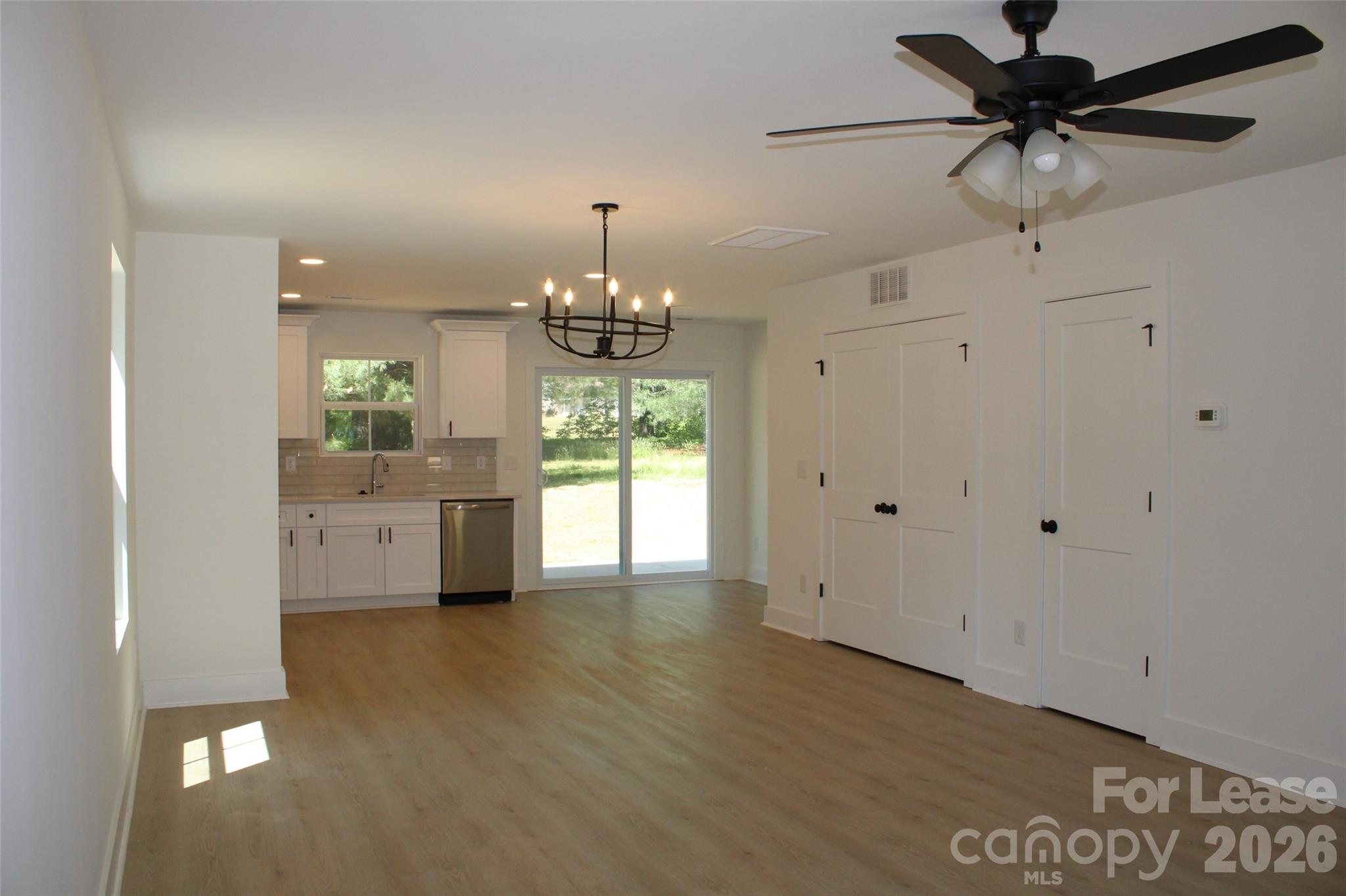 562 W Park Avenue Mooresville NC 28115